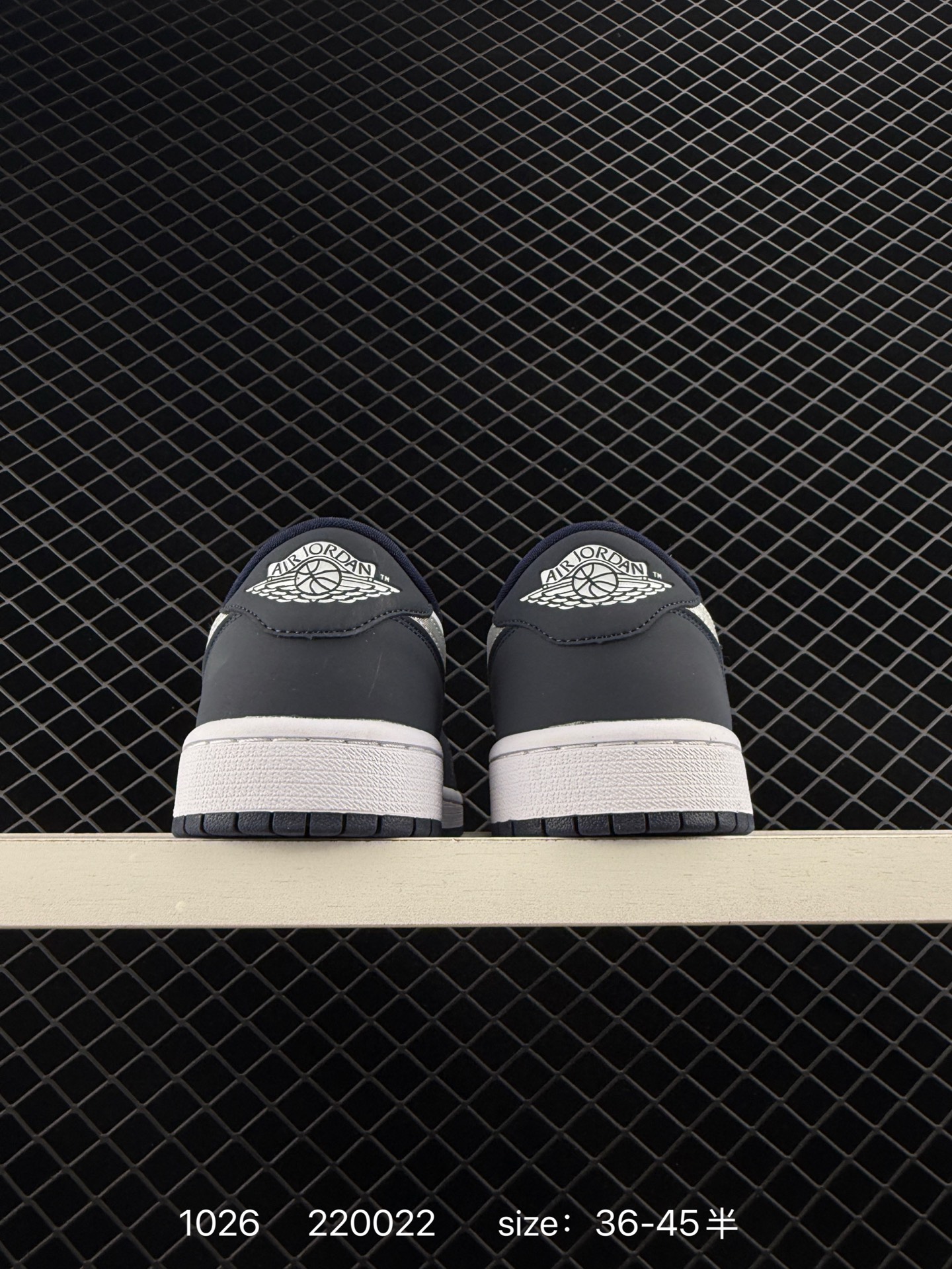 Air Jordan 1 Low  AJ1